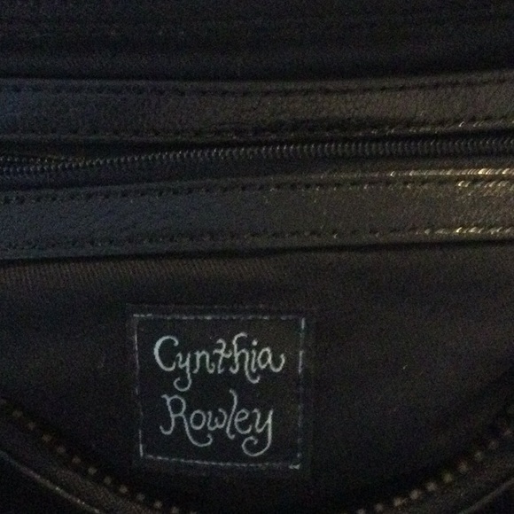 Croc embossed charcoal leather handbag - Picture 5 of 5